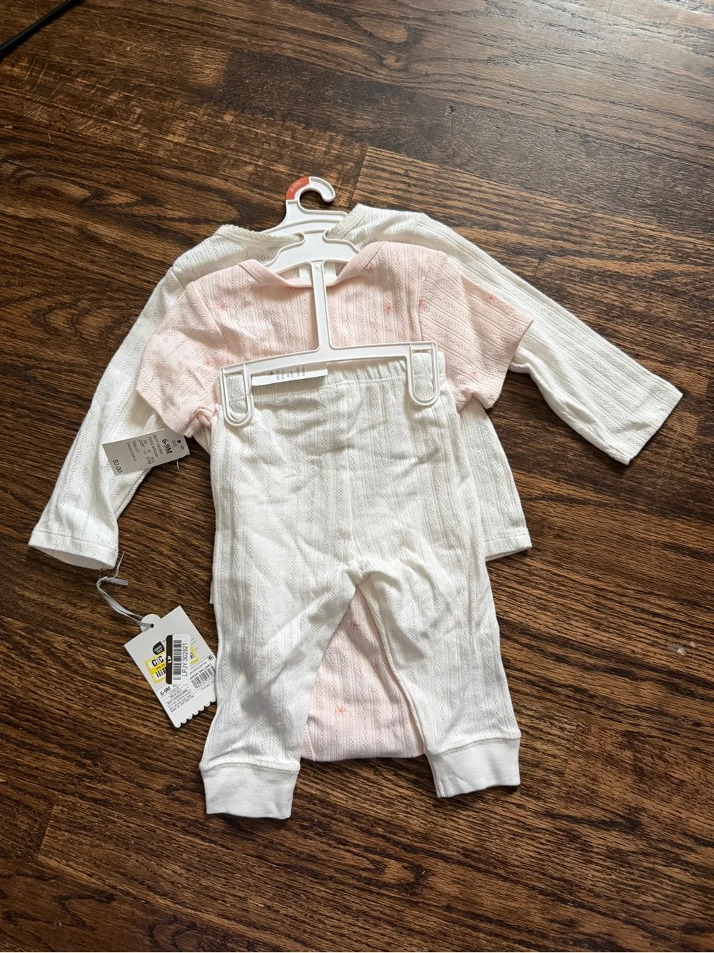 Cloud Island Baby Girls’ 3 piece floral pointelle knit outfit 6-9M